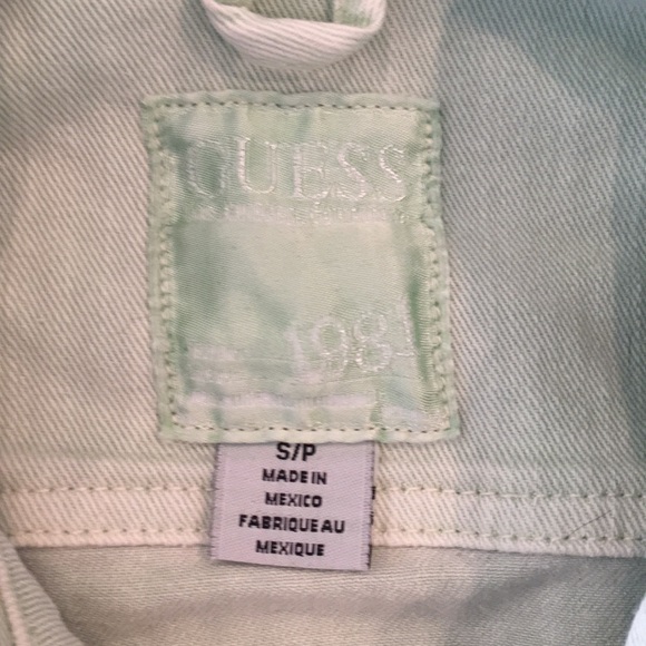 Guess Cropped Jean Jacket - Picture 3 of 3